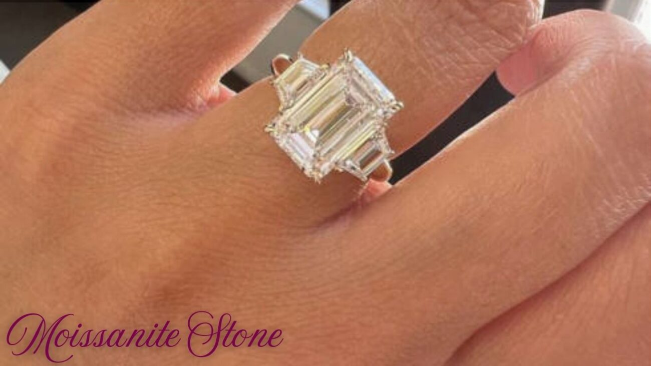 Emerald Cut Engagement Rings
