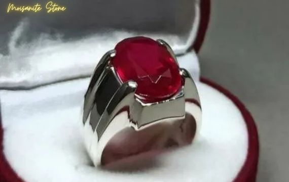 ultimate-guide-ruby-engagement-rings